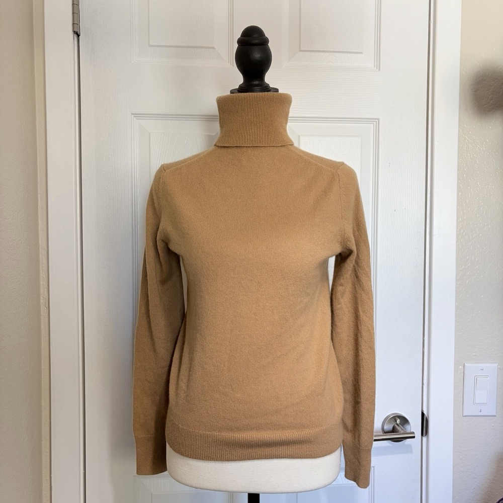 Uniqlo Women Sweater Turtleneck Size S Camel 100% Cashmere Soft Knit Casual